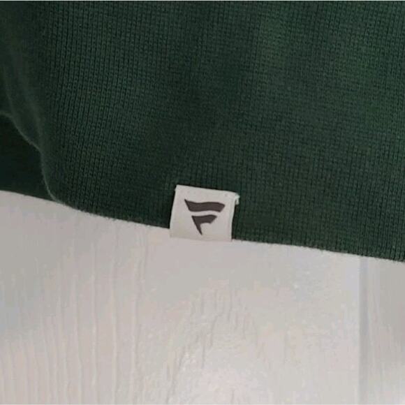 Milwaukee Bucks Fanatics Women's Bold Move Dolman V-Neck High Hip Hoodie - Med - Picture 3 of 6